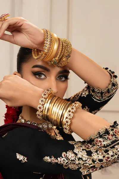 PREMIUM KHADDAR - 3 PC KHADDAR SUIT